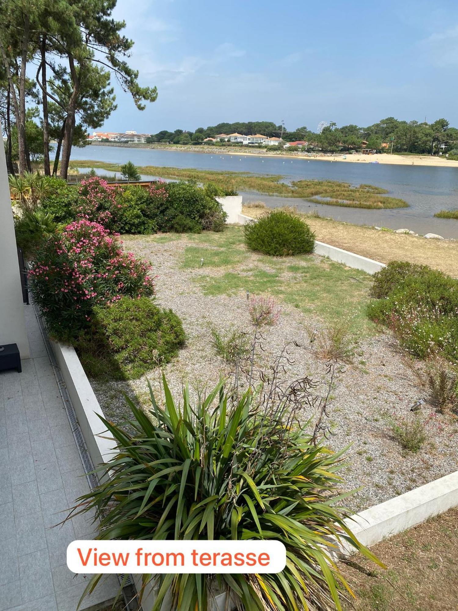 Waterfront One Hotel Mimizan Exterior photo